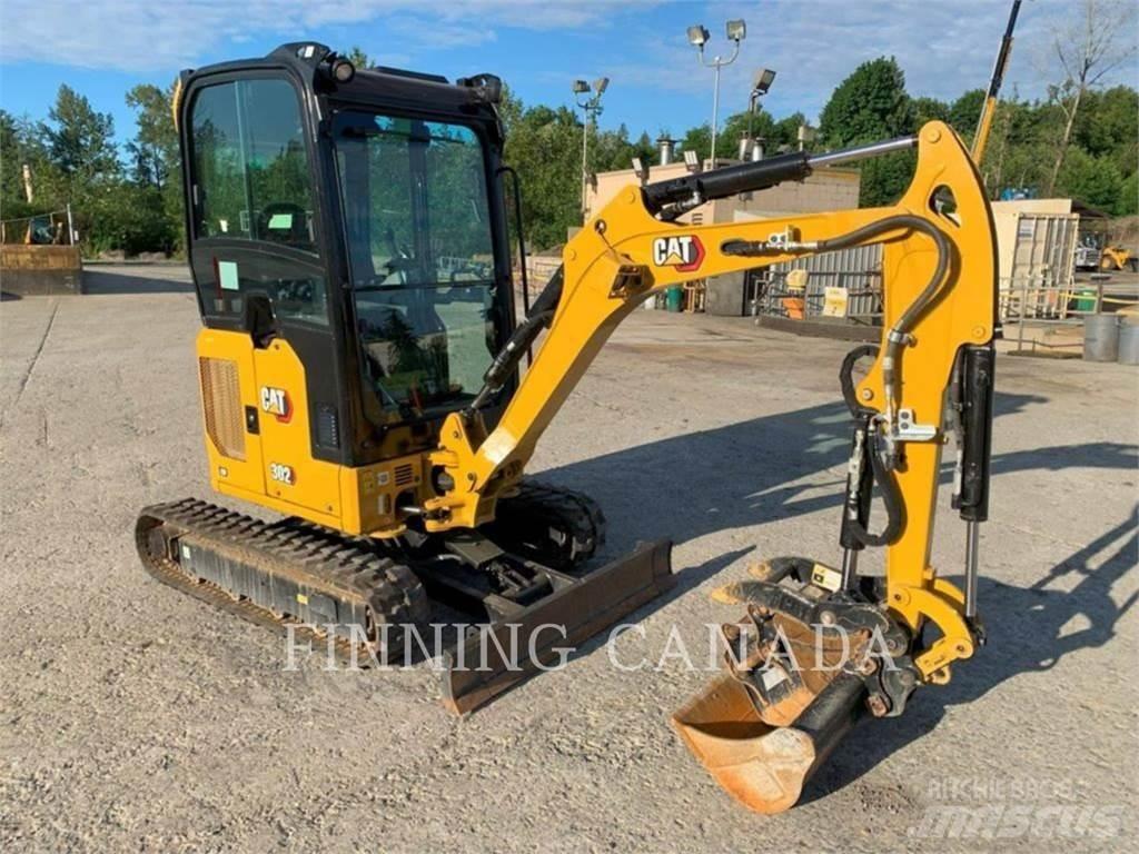 CAT 302-05 Pásové rýpadlá