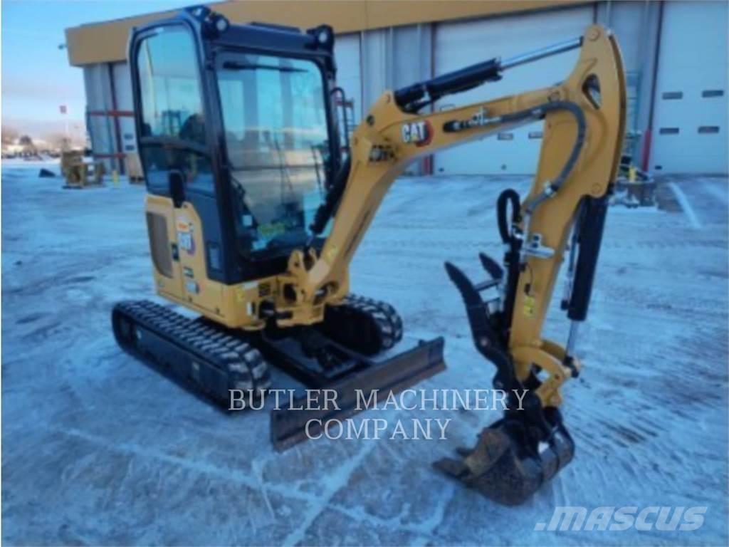 CAT 302-05A CR Pásové rýpadlá