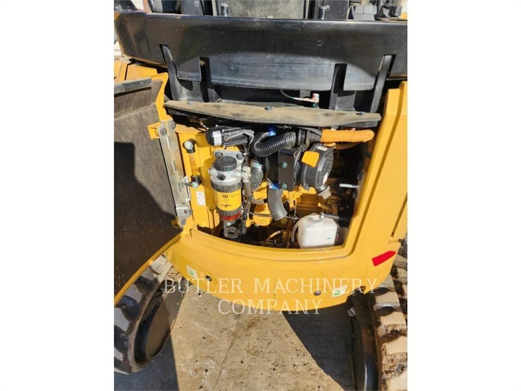 CAT 302-05A CR Pásové rýpadlá