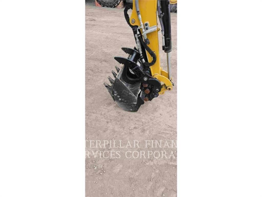 CAT 302 05A CR Pásové rýpadlá