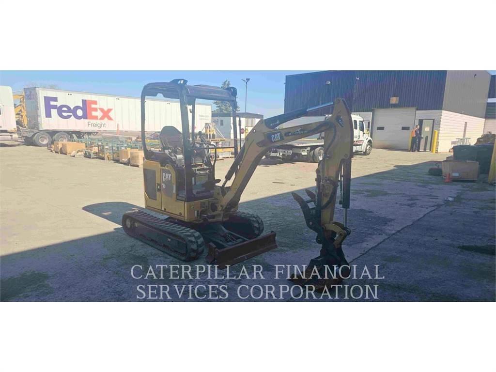 CAT 302 05A CR Pásové rýpadlá