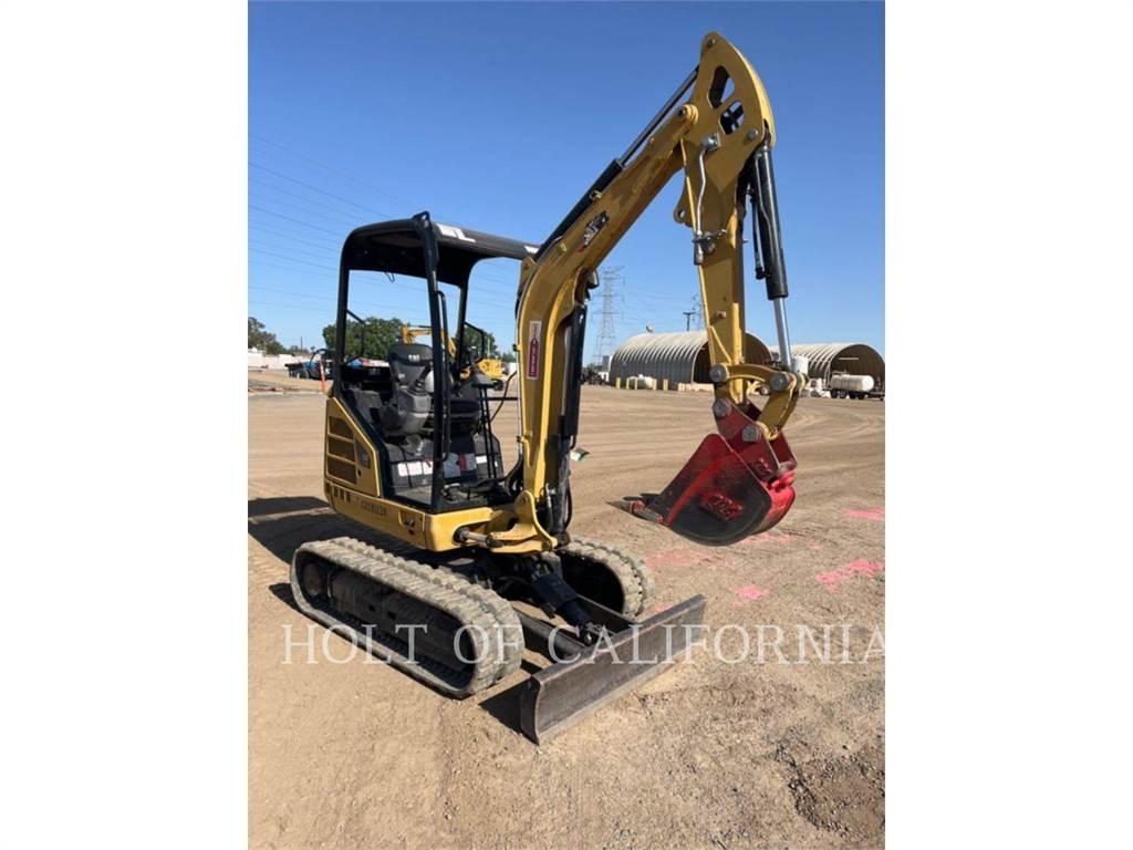 CAT 302.4 Pásové rýpadlá