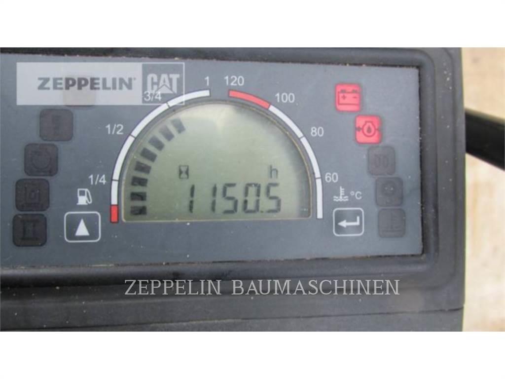 CAT 302.4D Pásové rýpadlá