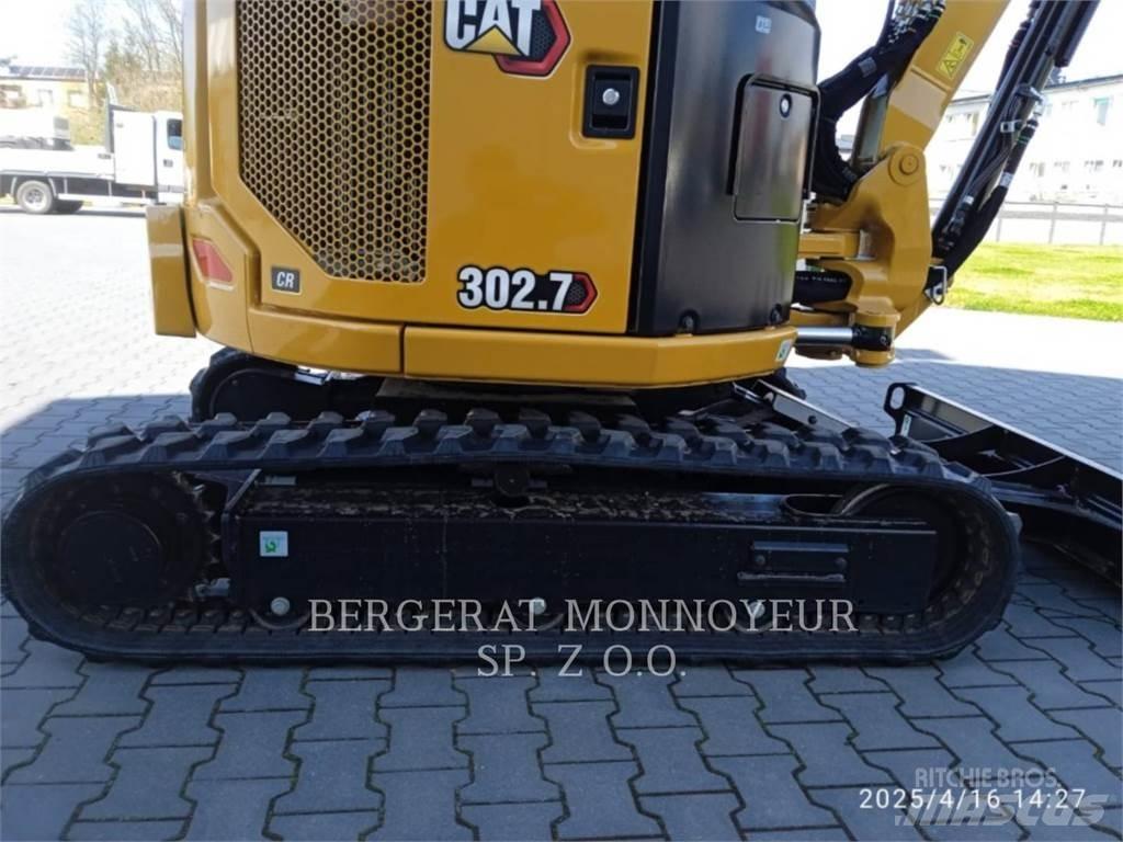 CAT 302.7 Pásové rýpadlá