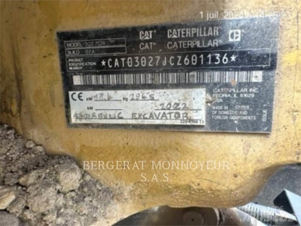CAT 302.7 Pásové rýpadlá