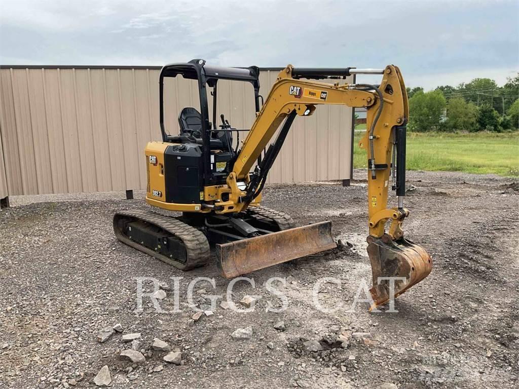 CAT 302.7 Pásové rýpadlá