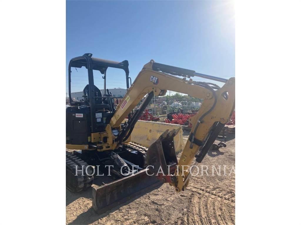 CAT 302.7 Pásové rýpadlá