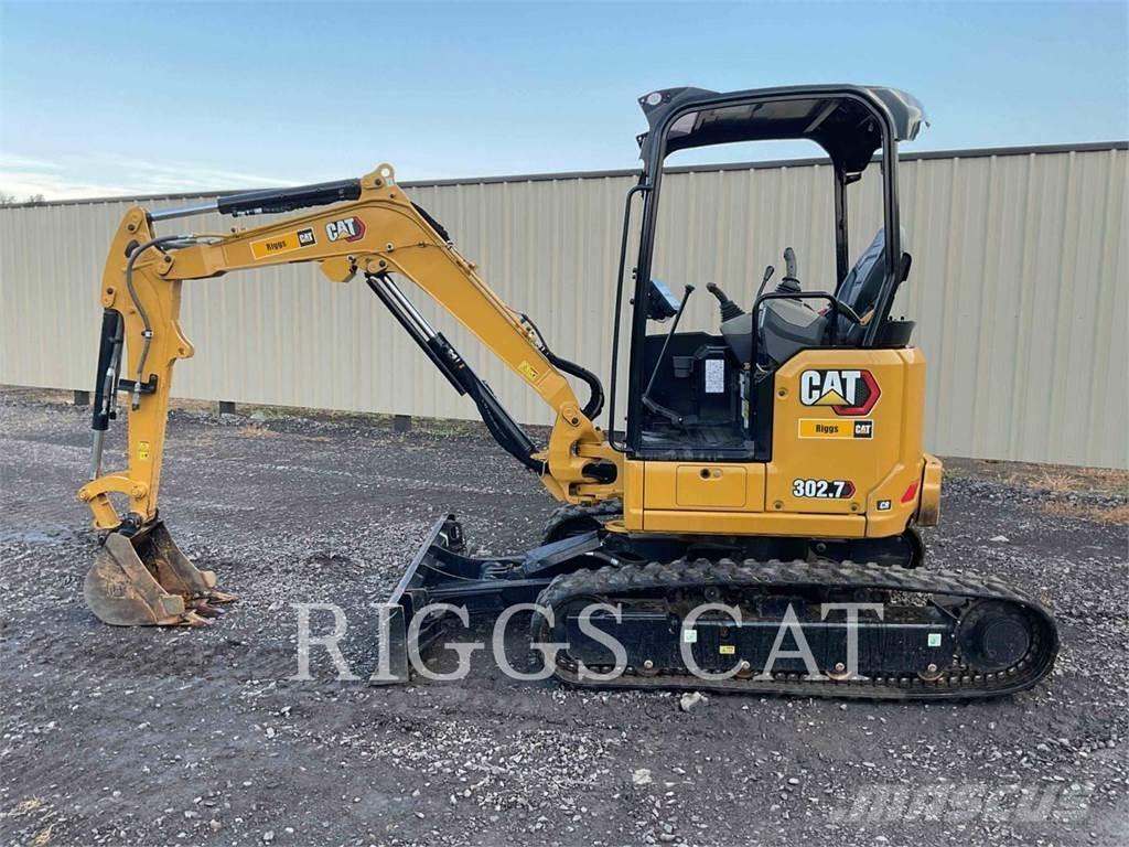 CAT 302.7 Pásové rýpadlá