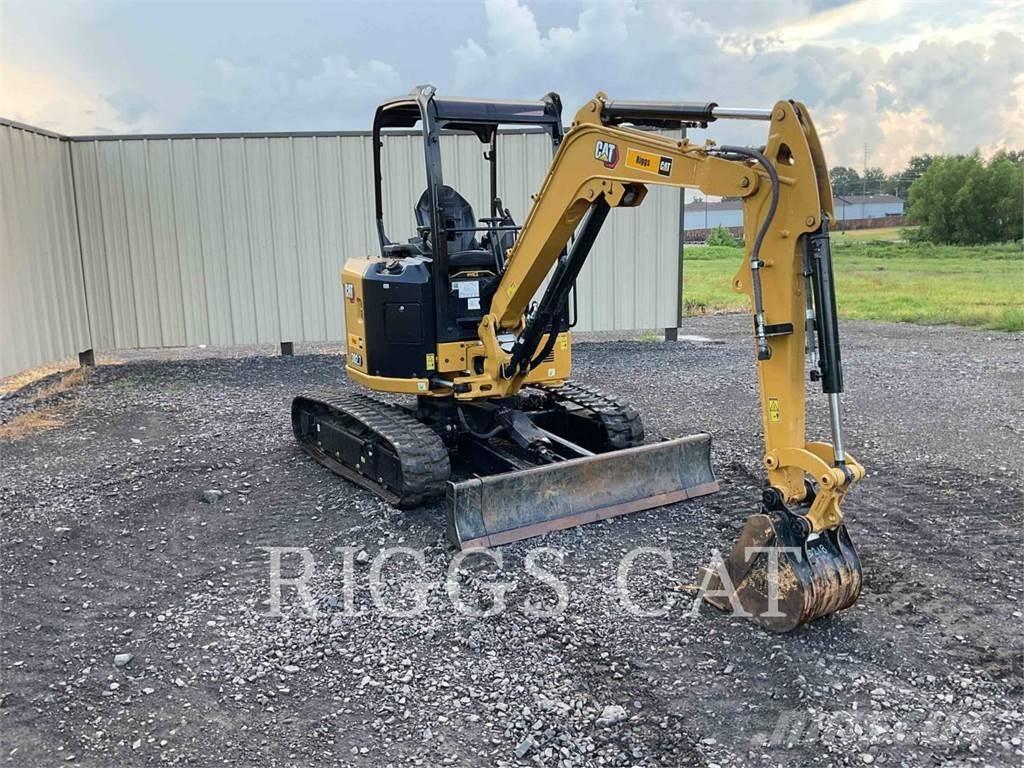 CAT 302.7 Pásové rýpadlá