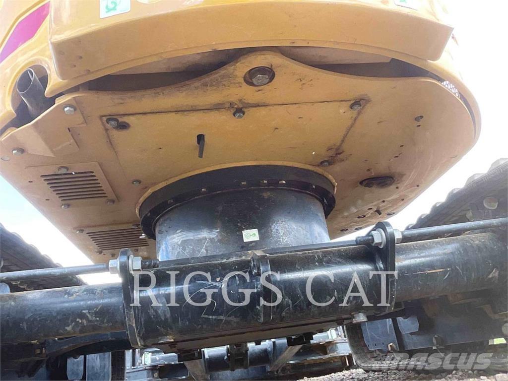 CAT 302.7 Pásové rýpadlá