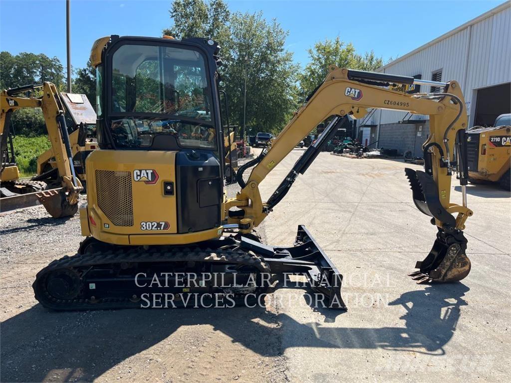 CAT 302.7-07CR Pásové rýpadlá