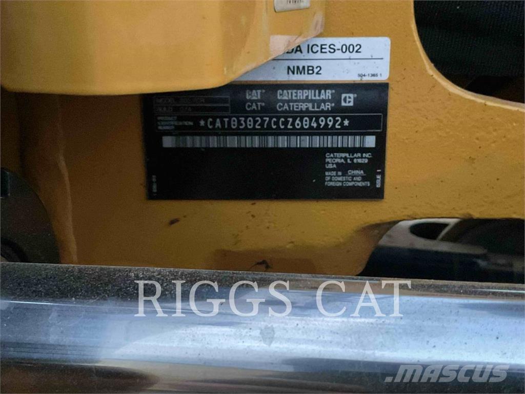 CAT 302.707CR Pásové rýpadlá
