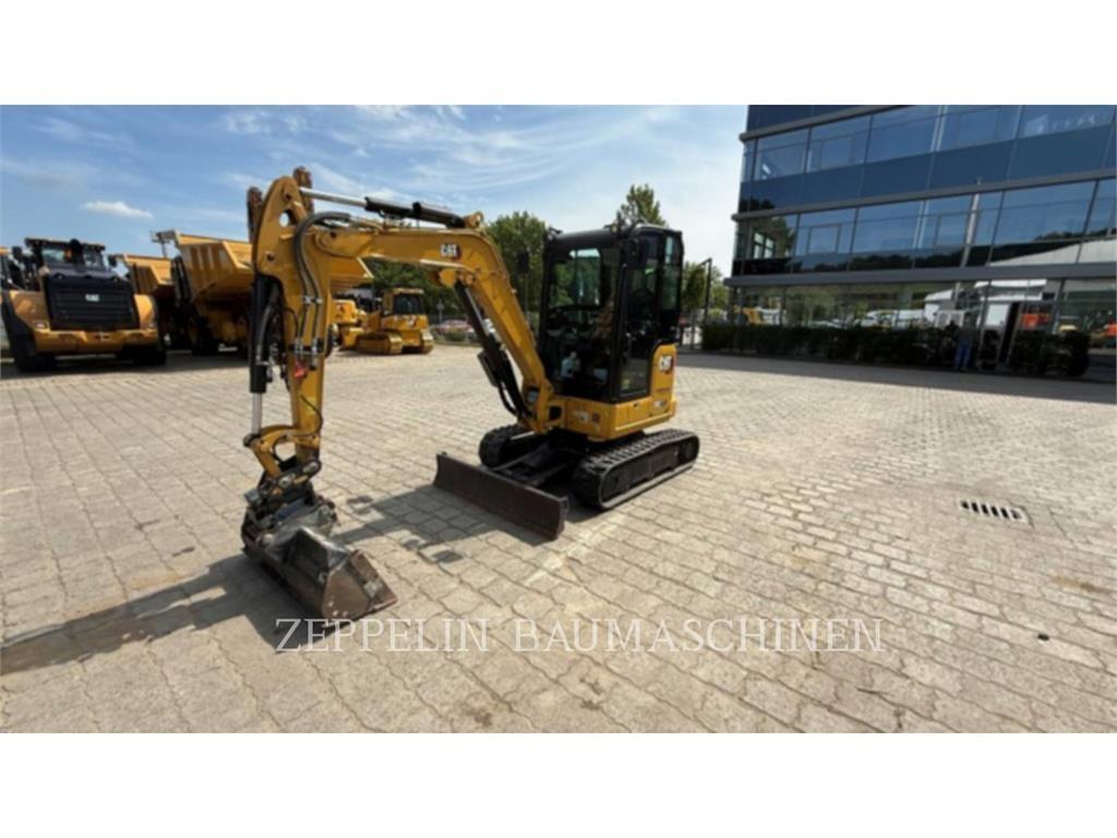 CAT 302.7CR-07 Pásové rýpadlá