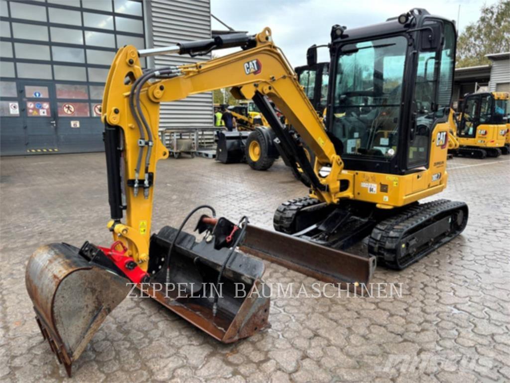 CAT 302.7CR-07 Pásové rýpadlá