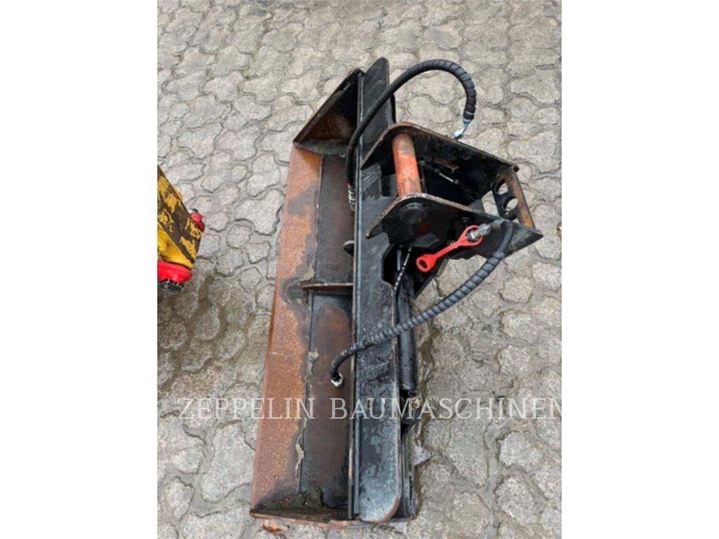 CAT 302.7CR-07 Pásové rýpadlá