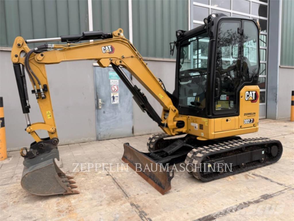 CAT 302.7CR-07 Pásové rýpadlá