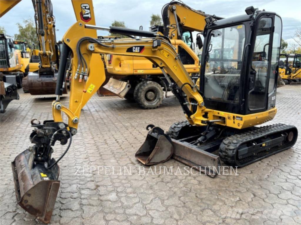 CAT 302.7D Pásové rýpadlá