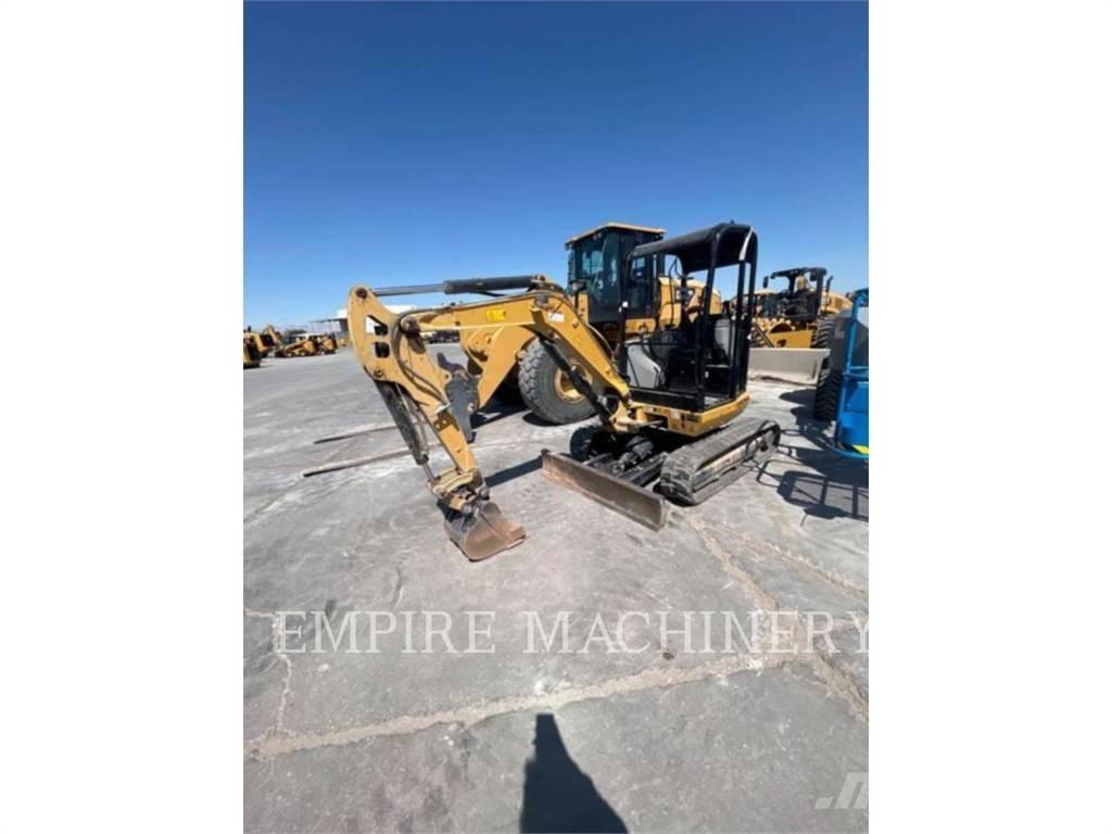 CAT 302.7D CR Pásové rýpadlá