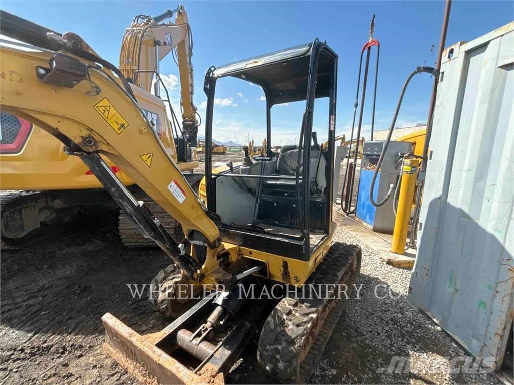 CAT 302.7DC1TH Pásové rýpadlá