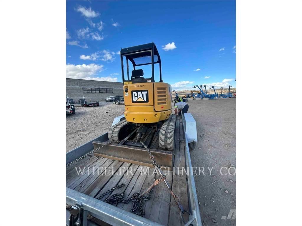 CAT 302.7DC1TH Pásové rýpadlá