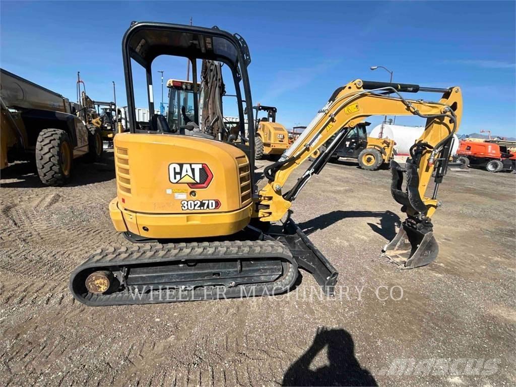 CAT 302.7DC1TH Pásové rýpadlá