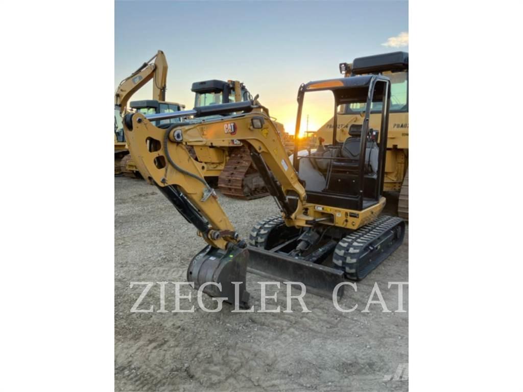 CAT 302.7DCR Pásové rýpadlá