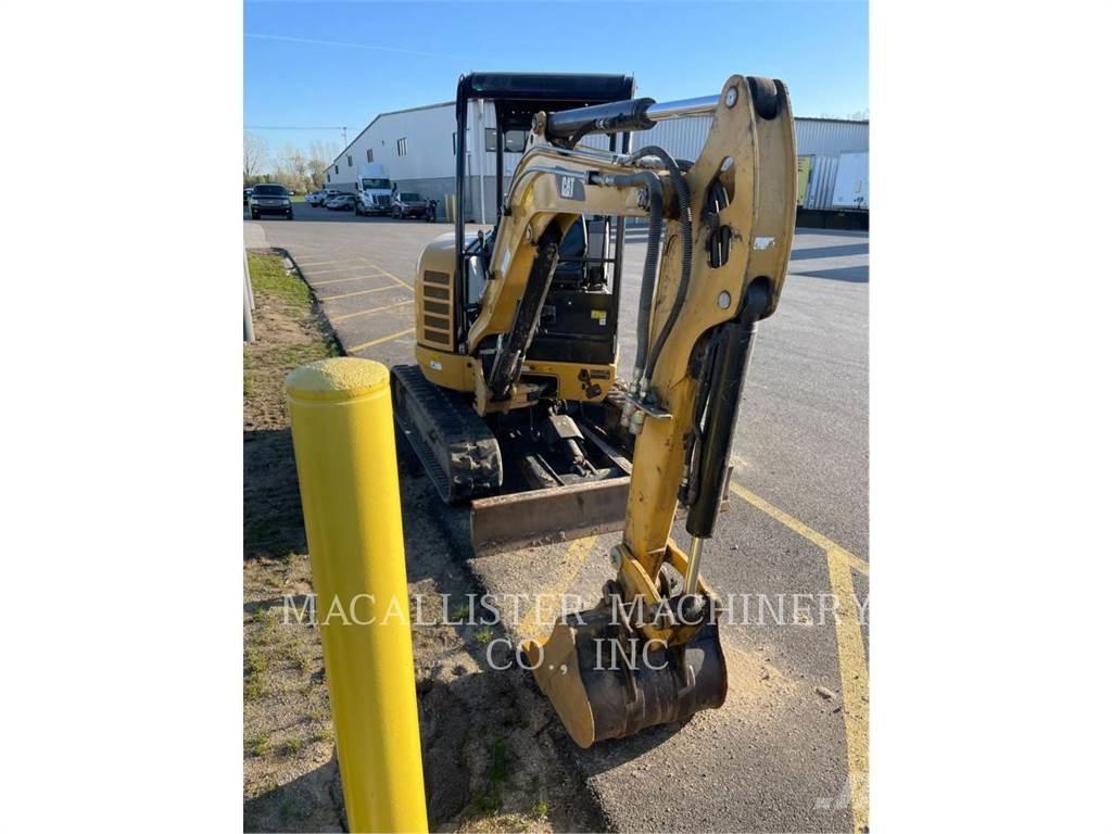 CAT 302.7DCR Pásové rýpadlá