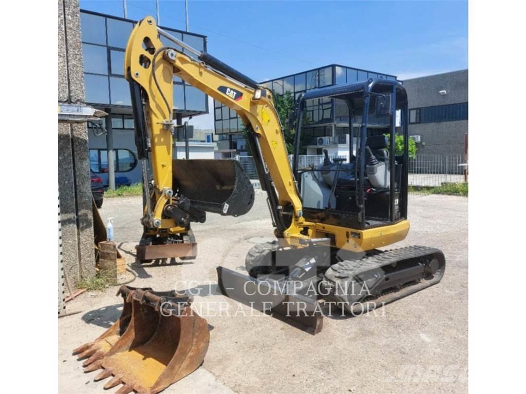 CAT 302.7DCR Pásové rýpadlá