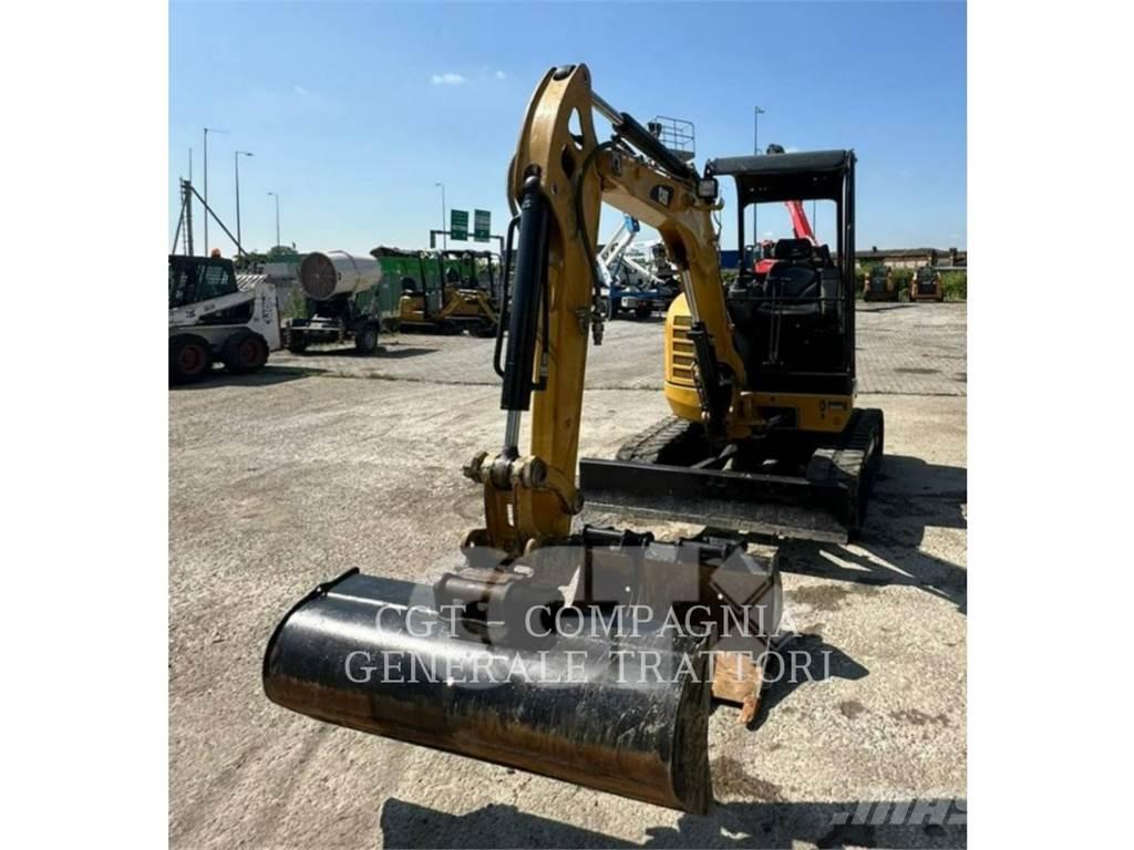 CAT 302.7DCR Pásové rýpadlá