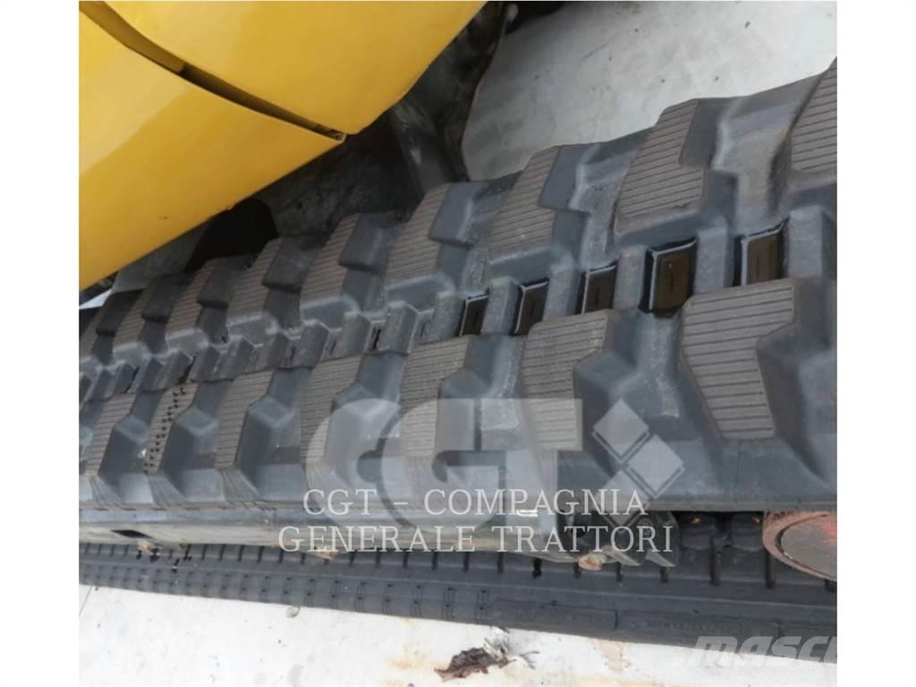 CAT 302.7DCR Pásové rýpadlá