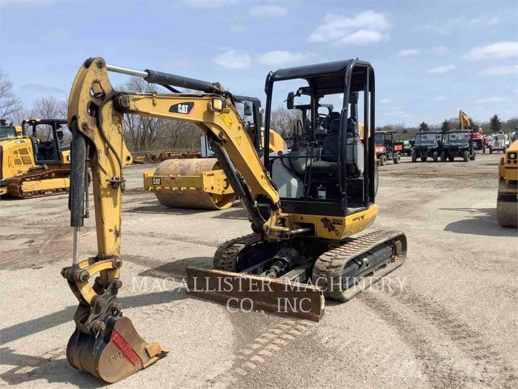 CAT 302.7DCR Pásové rýpadlá