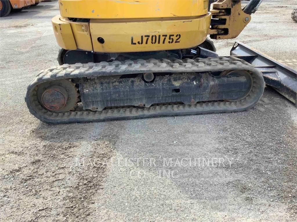 CAT 302.7DCR Pásové rýpadlá