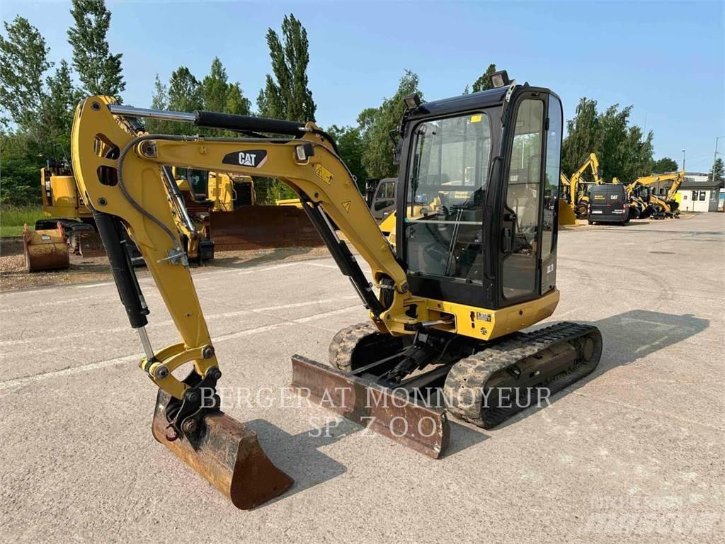 CAT 302.7DCR Pásové rýpadlá