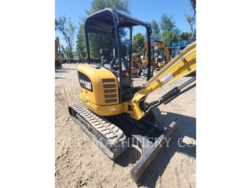 CAT 302.7DCRCN Pásové rýpadlá