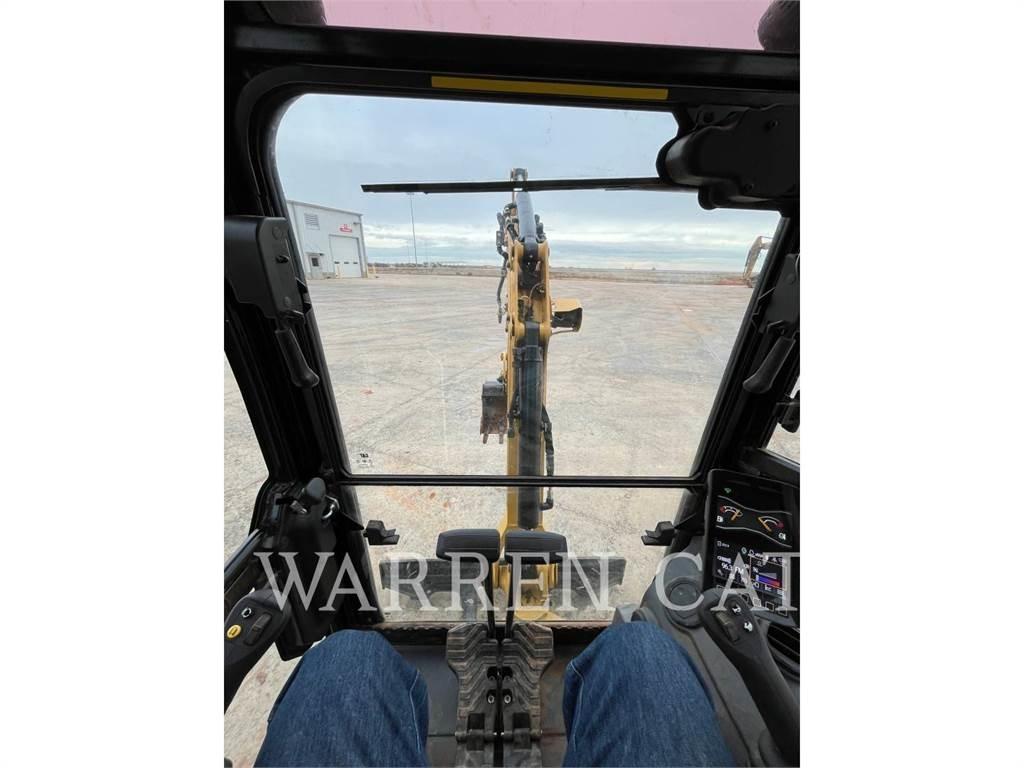 CAT 302 CR Pásové rýpadlá