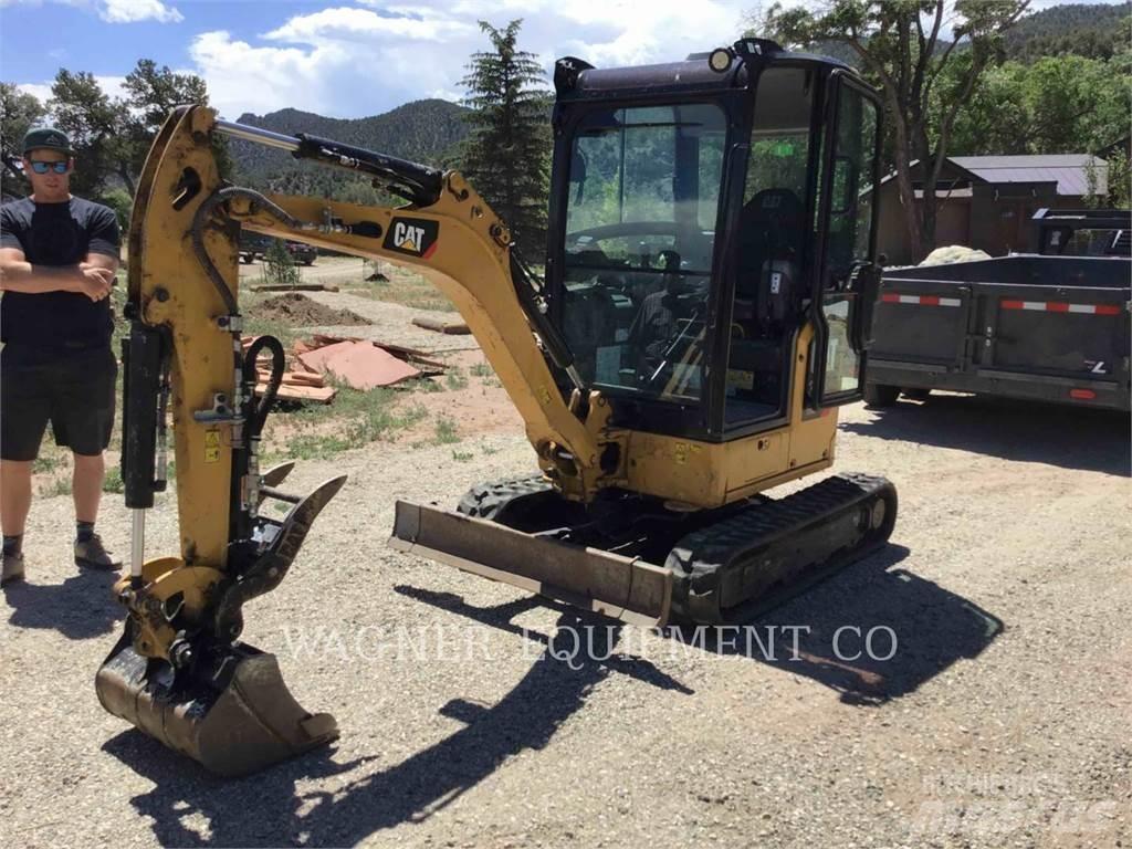CAT 302 THB Pásové rýpadlá
