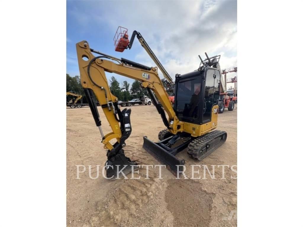 CAT 303-07CR Pásové rýpadlá