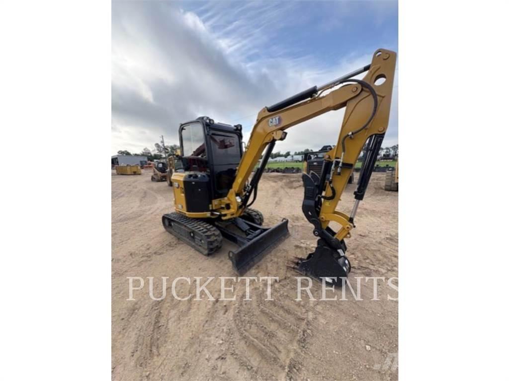 CAT 303-07CR Pásové rýpadlá