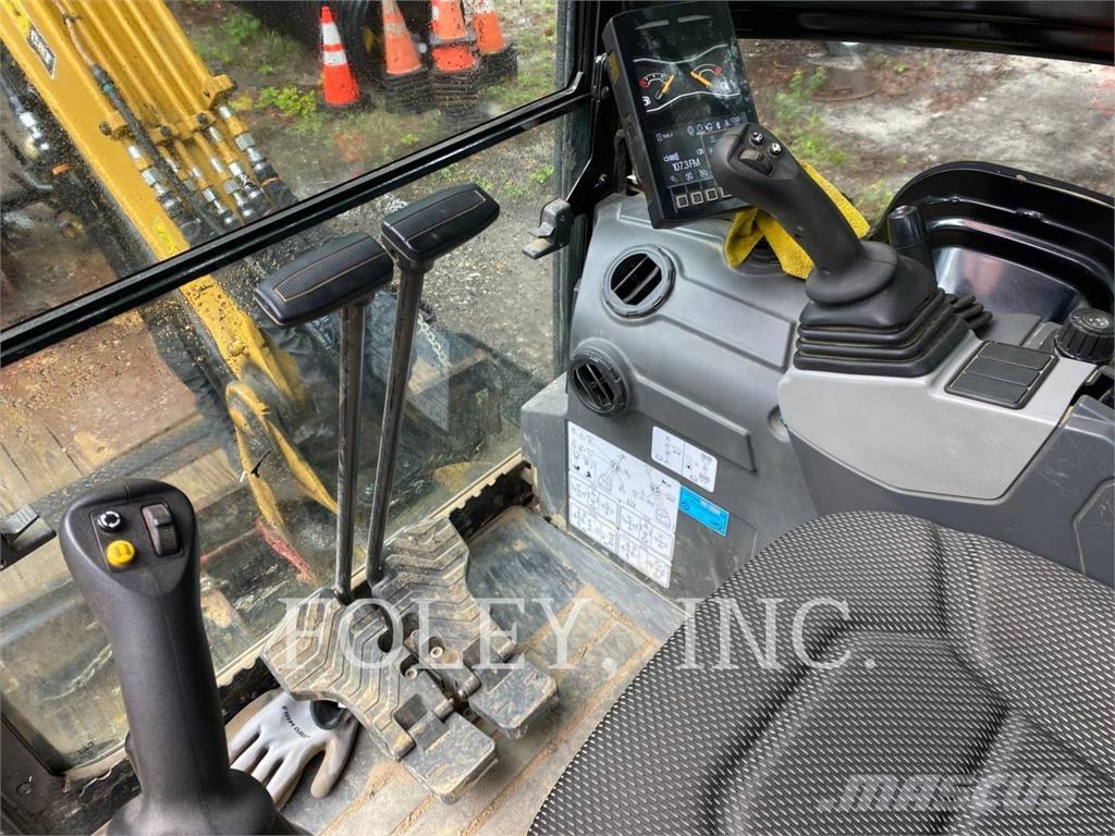 CAT 303-07CR Pásové rýpadlá