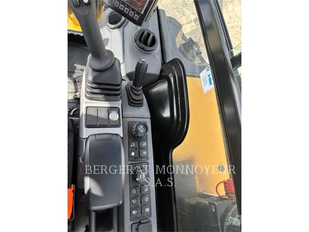 CAT 303.5 Pásové rýpadlá