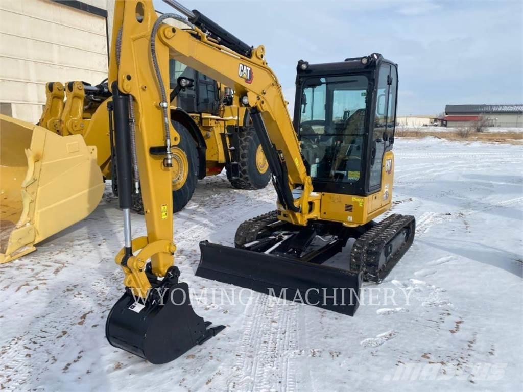 CAT 303.5 Pásové rýpadlá