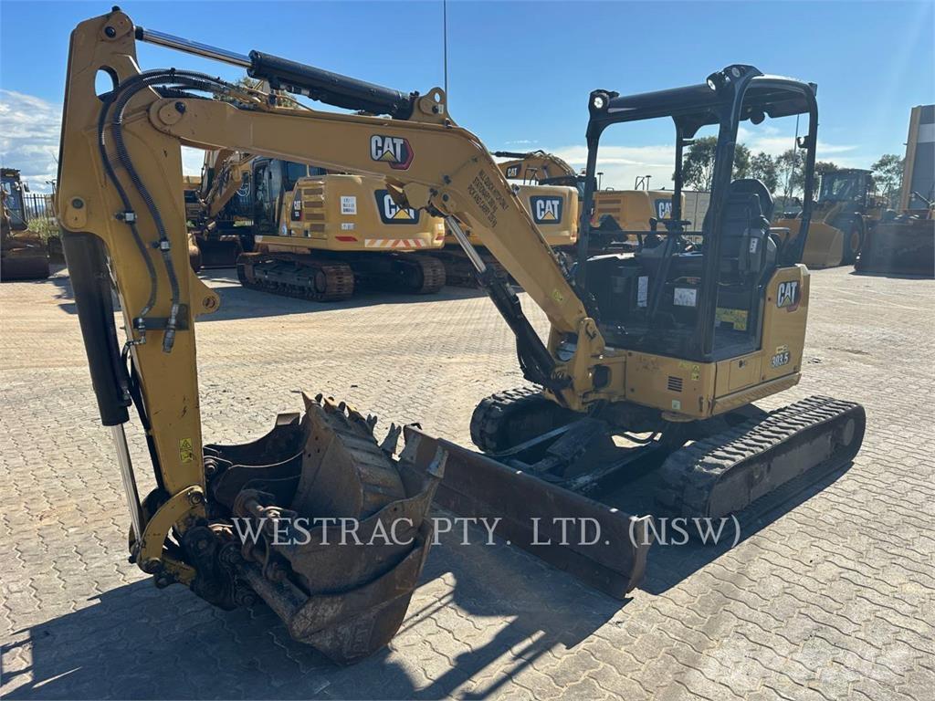 CAT 303.5-07CR Pásové rýpadlá