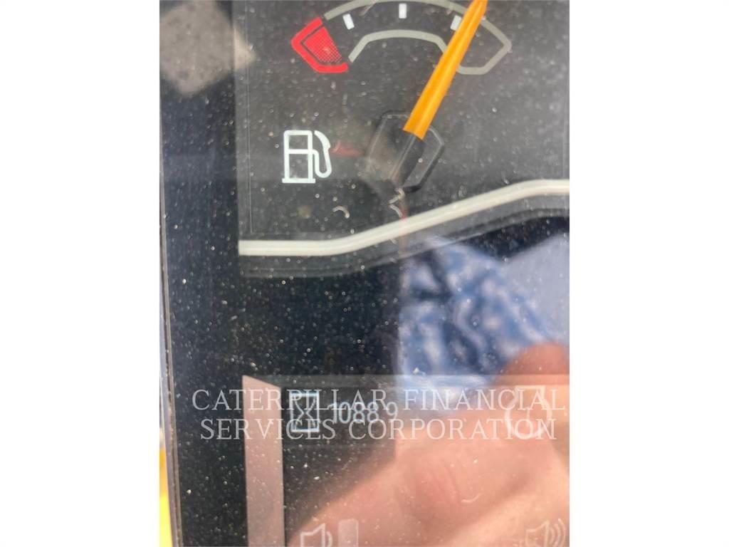 CAT 303.507CR Pásové rýpadlá