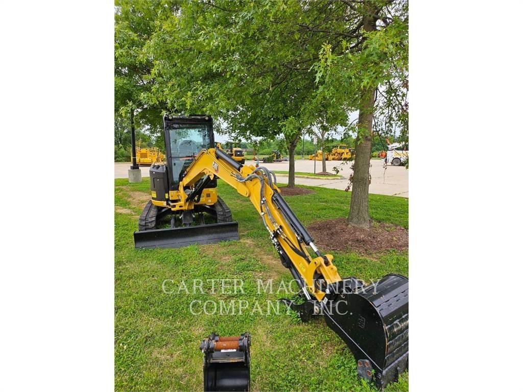 CAT 303.5CR Pásové rýpadlá