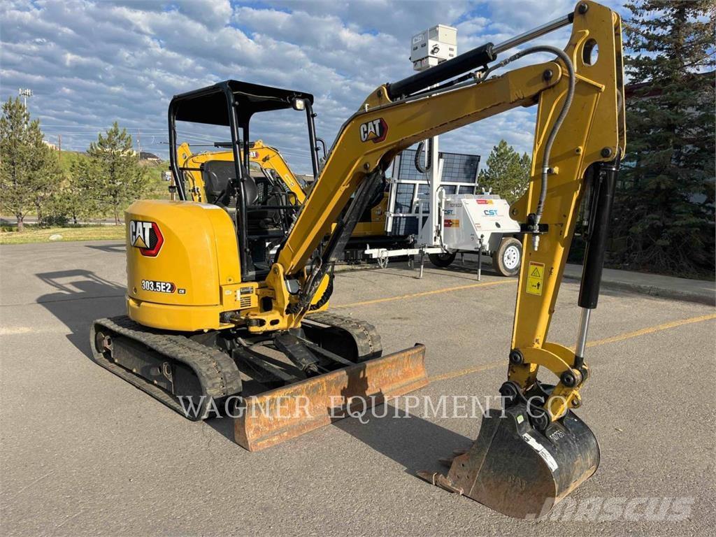 CAT 303.5E2 Pásové rýpadlá