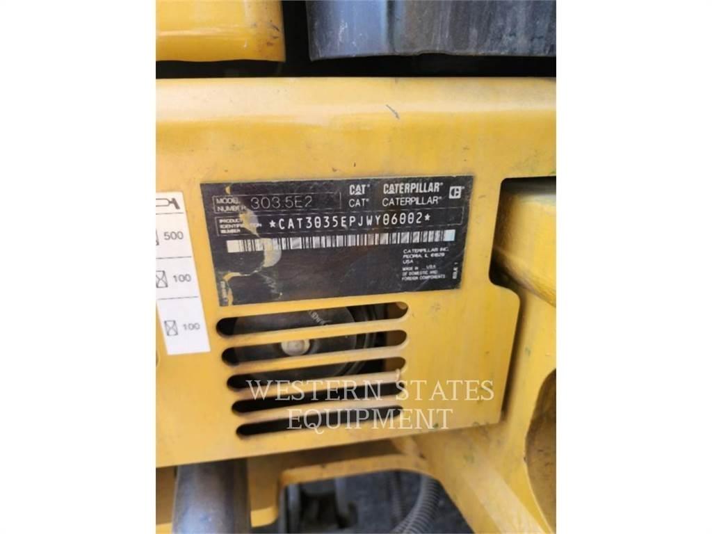CAT 303.5E2 Pásové rýpadlá
