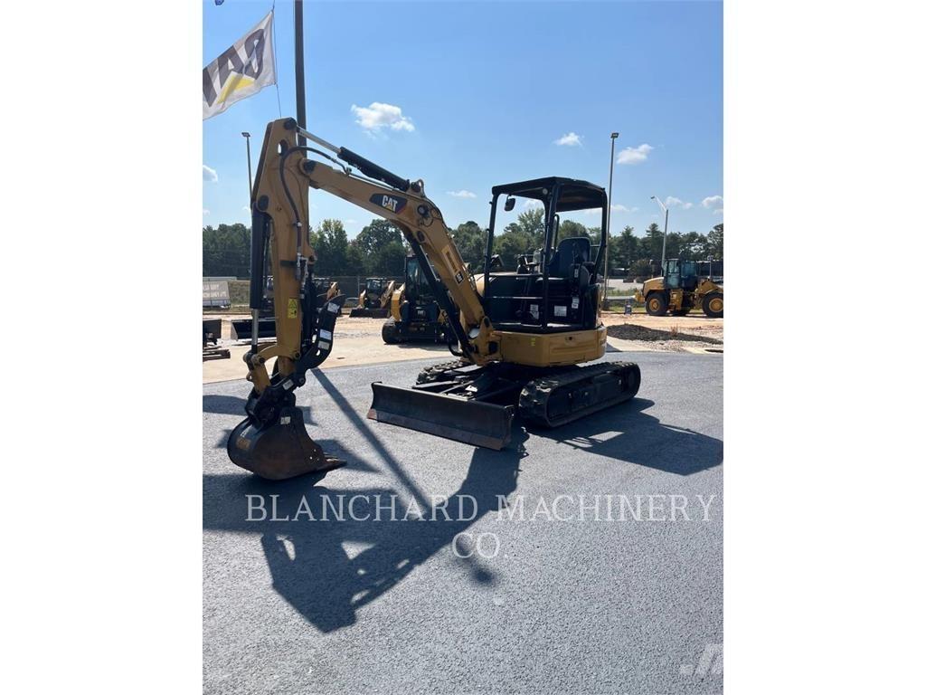 CAT 303.5E2 Pásové rýpadlá