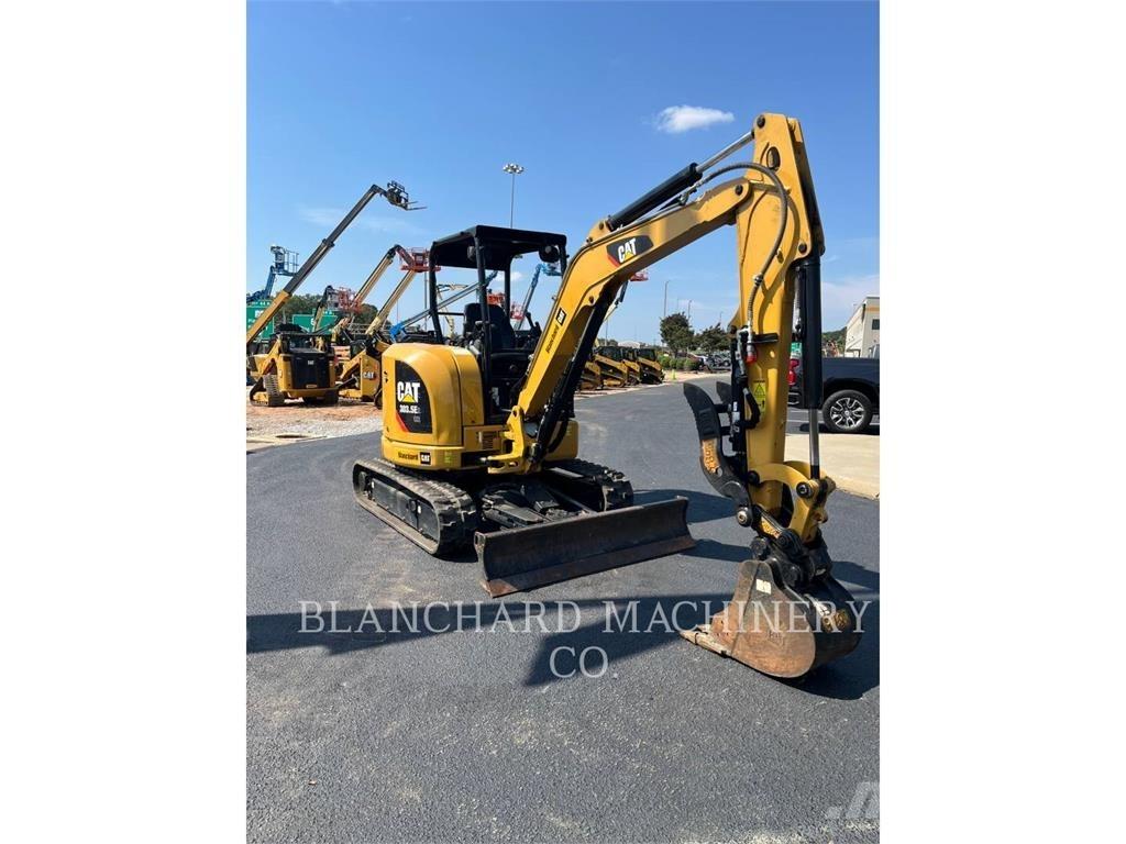 CAT 303.5E2 Pásové rýpadlá