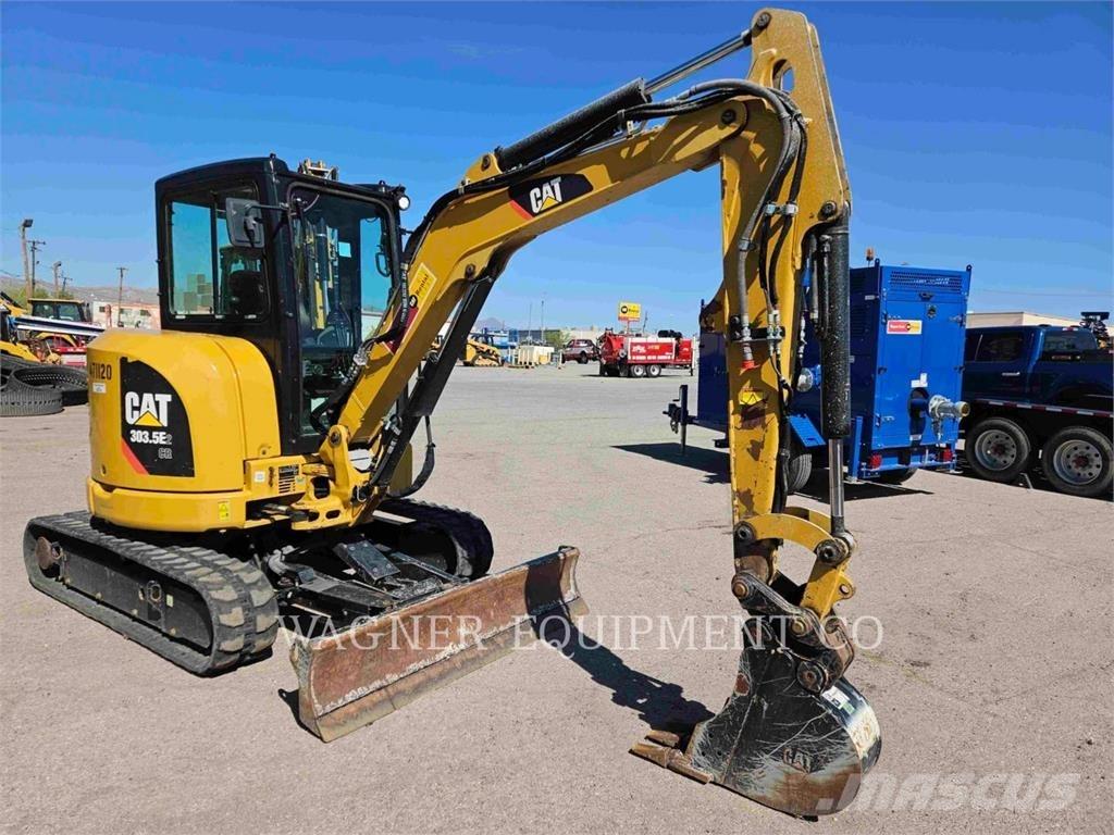 CAT 303.5E2CR Pásové rýpadlá