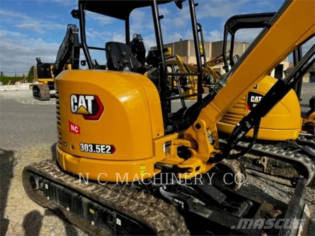 CAT 303.5E2CRN Pásové rýpadlá